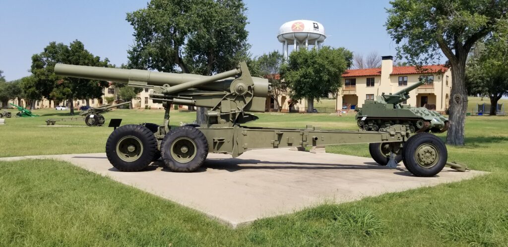 U.S. 8-INCH HOWITZER, M1/M115 MEMORIAL
