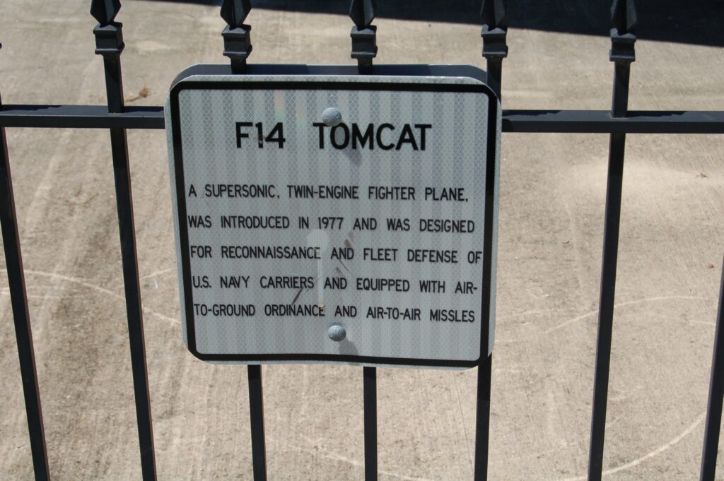 KENNER F14 TOMCAT MEMORIAL AIRCRAFT PLAQUE
