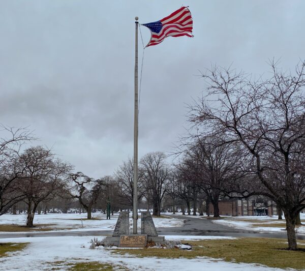 WOODMERE CEMETERY IRAQI FREEDOM VETERANS MEMORIAL FLAGPOLE