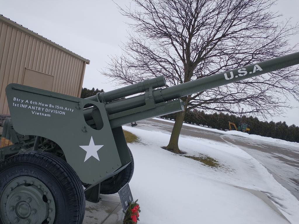 AMERICAN LEGION POST 454 VETERANS MEMORIAL ARTILLERY