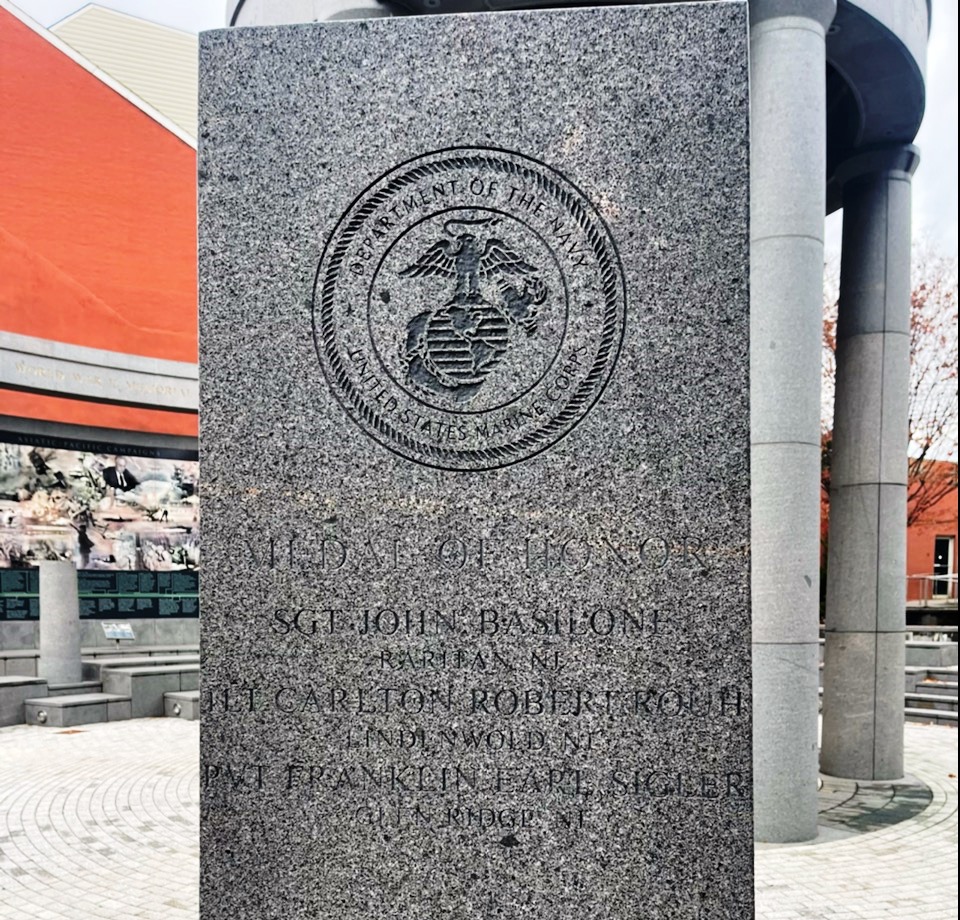 NEW JERSEY WORLD WAR II MEMORIAL MEDAL OF HONOR STONE A