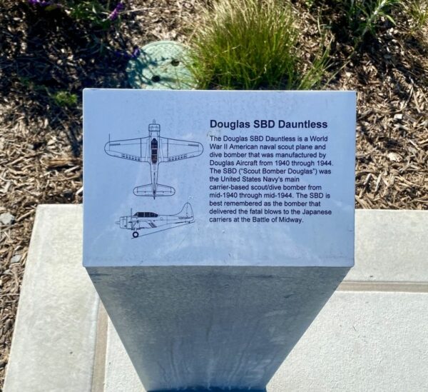 DOUGLAS SBD DAUNTLESS WAR MEMORIAL STONE