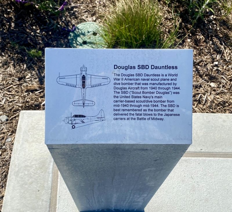 DOUGLAS SBD DAUNTLESS WAR MEMORIAL STONE