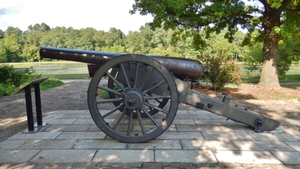 THE BIG GUN WAR MEMORIAL CANNON