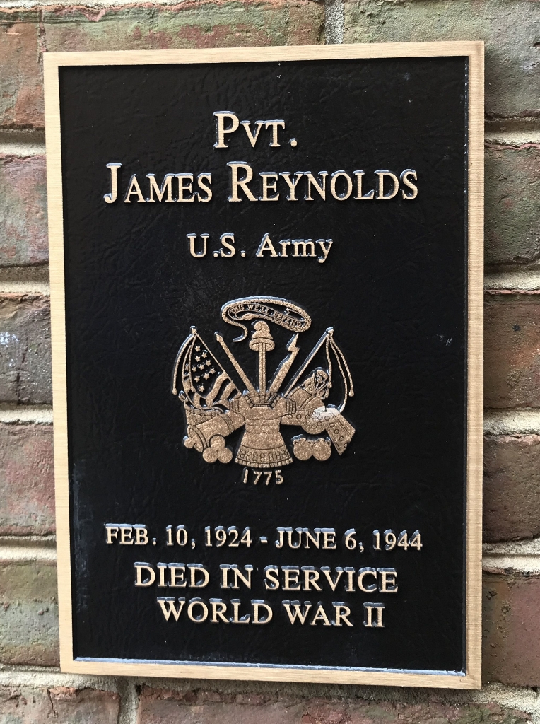 PVT. JAMES REYNOLDS WAR MEMORIAL PLAQUE