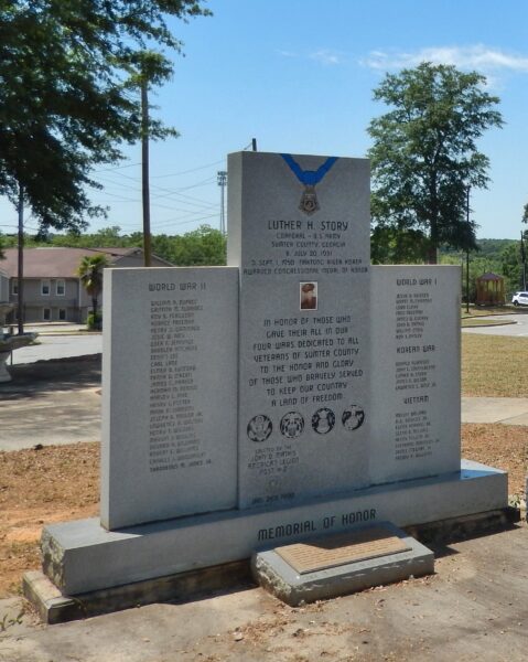 LUTHER H. STORY MEDAL OF HONOR WAR MEMORIAL
