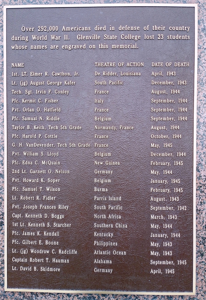 GLENVILLE STATE COLLEGE WORLD WAR II VETERANS MEMORIAL PLAQUE A