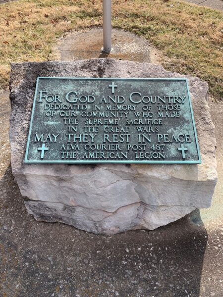 AMERICAN LEGION POST 487 FOR GOD AND COUNTRY MEMORIAL FLAGFPOLE PLAQUE