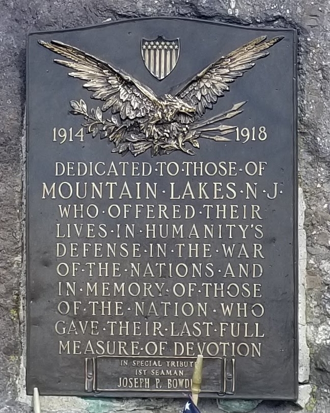 MOUNTAIN LAKES WORLD WAR I MEMORIAL PLAQUE