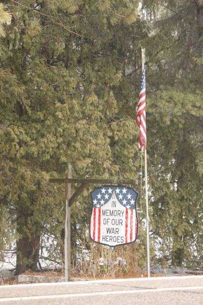 IN MEMORY OF OUR WAR HEROES MEMORIAL MARKER