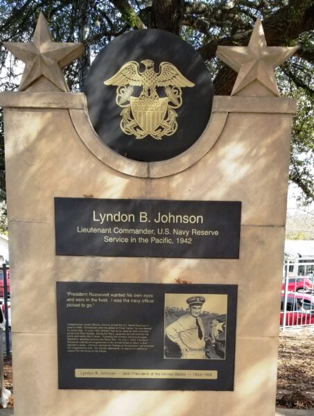 LYNDON B. JOHNSON LIEUTENANT COMMANDER, U.S. NAVY RESERVE MEMORIAL