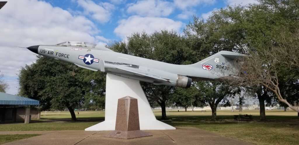 F/RF-101 VOODOO MEMORIAL AIRCRAFT