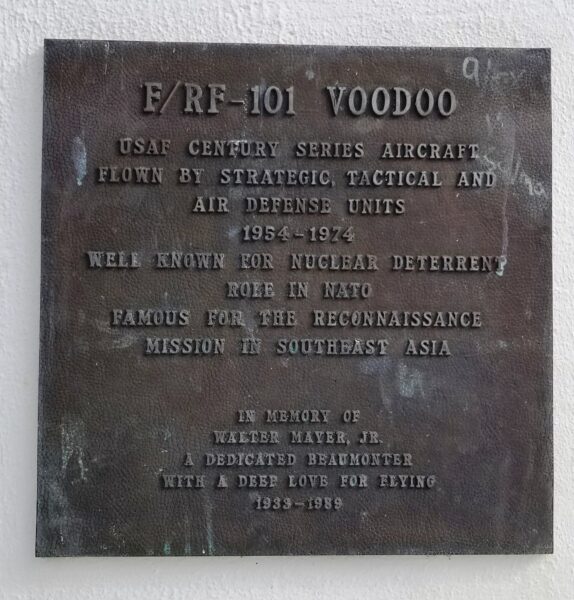 F/RF-101 VOODOO MEMORIAL AIRCRAFT PLAQUE