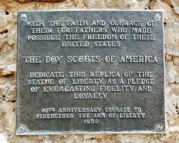 GERING REPLICA OF THE STATUE OF LIBERTY MEMORIAL PLAQUE
