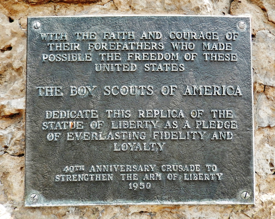 GERING REPLICA OF THE STATUE OF LIBERTY MEMORIAL PLAQUE