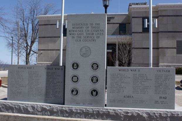 KEWAUNEE COUNTY VETERANS MEMORIAL