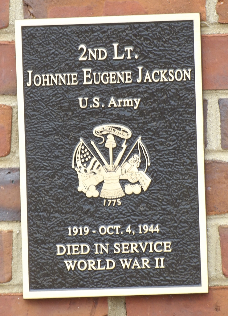 2ND LT. JOHNNIE EUGENE JACKSON WAR MEMORIAL PLAQUE