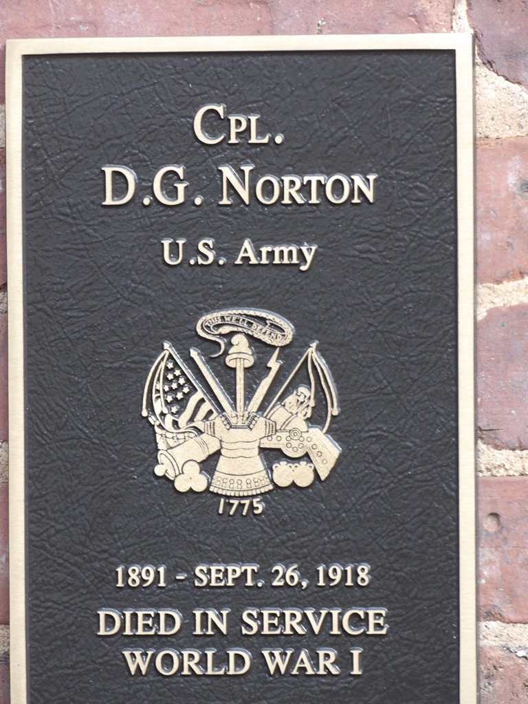 CPL. D.G. NORTON WAR MEMORIAL PLAQUE