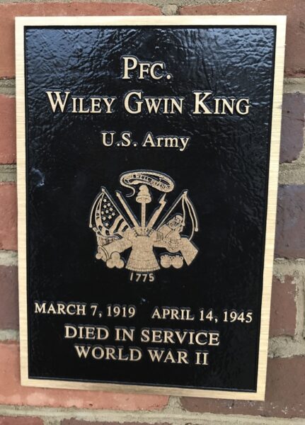 PFC. WILEY GWIN KING WAR MEMORIAL PLAQUE