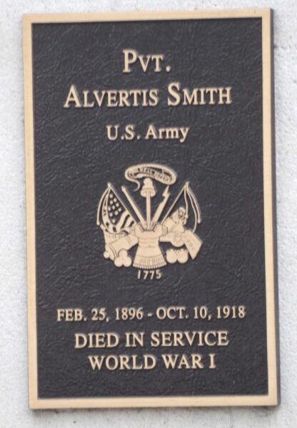 PVT. ALVERTIS SMITH WAR MEMORIAL PLAQUE