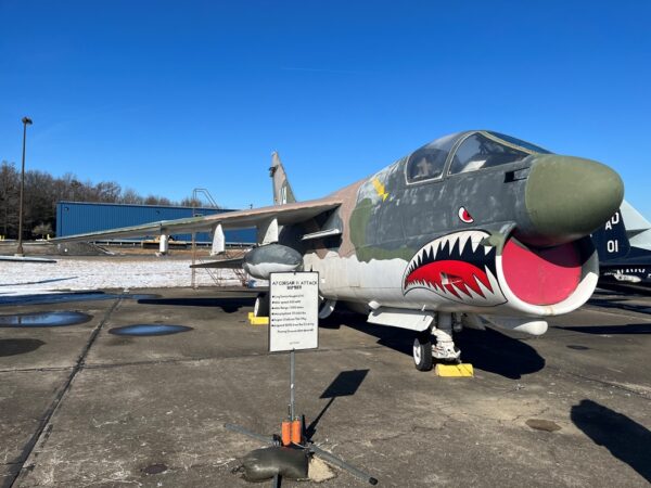 A7 CORSAIR II ATTACK BOMBER MEMORIAL