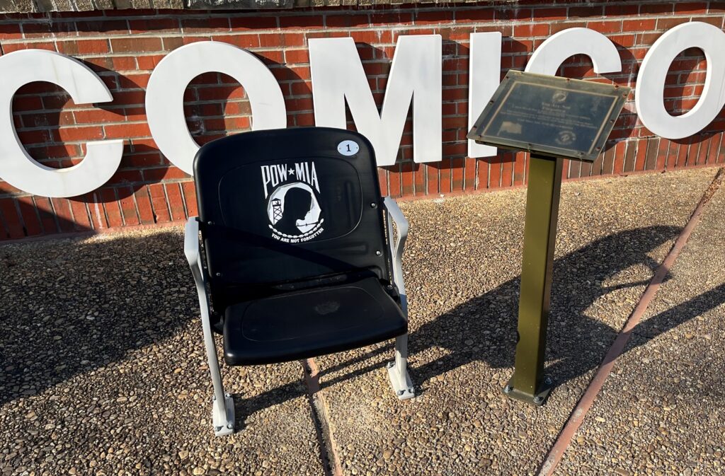 SALISBURY YOU ARE NOT FORGOTTEN MEMORIAL CHAIR