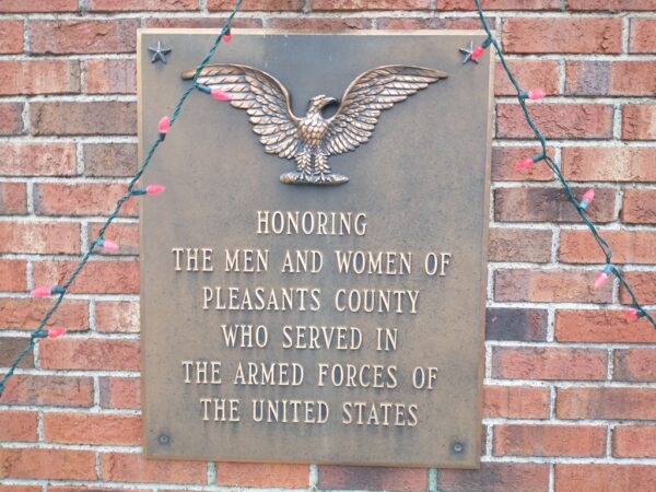 PLEASANTS COUNTY VETERANS MEMORIAL PLAQUE