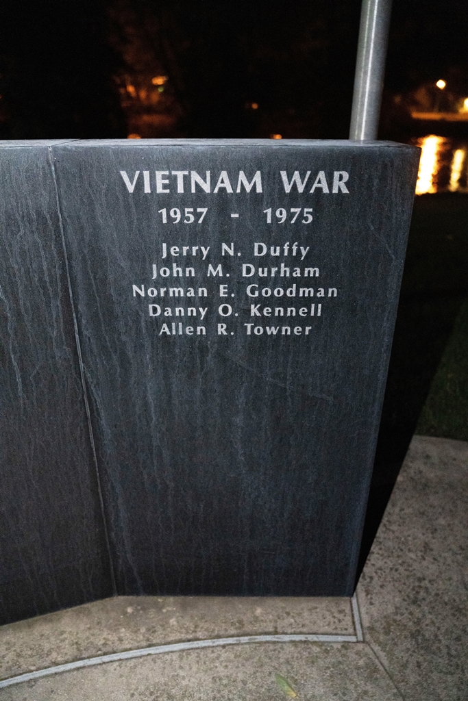 PORTLAND AREA WAR VETERANS MEMORIAL STONE E