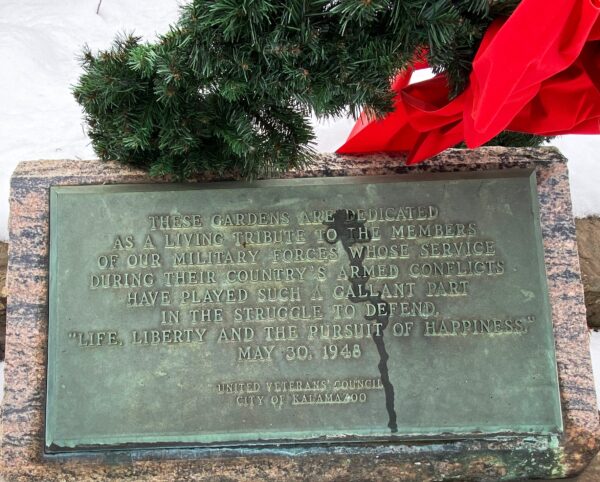 KALAMAZOO RIVERSIDE CEMETERY VETERANS MEMORIAL GARDENS PLAQUE