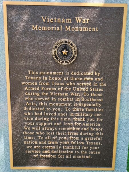 VIETNAM WAR MEMORIAL MONUMENT PLAQUE