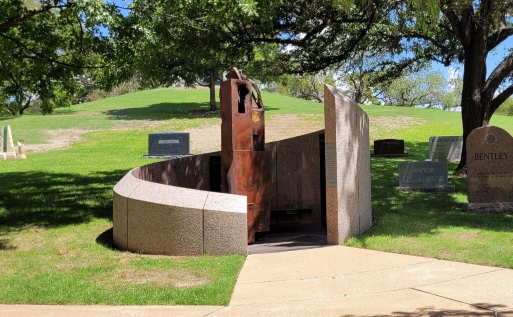 AUSTIN SEPTEMBER 11, 2001 MEMORIAL