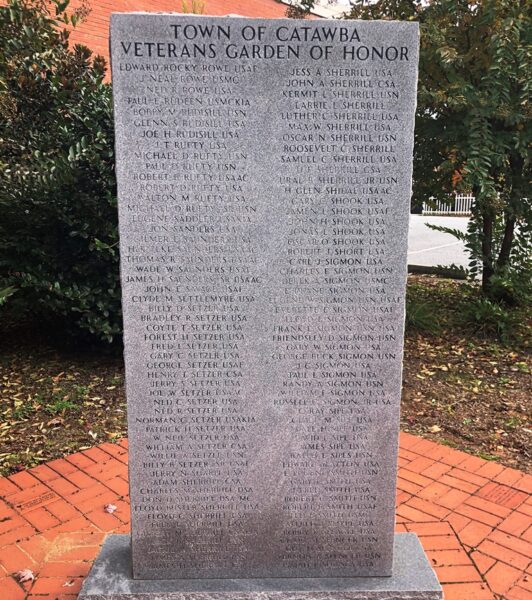 TOWN OF CATAWBA VETERANS GARDEN OF HONOR MEMORIAL STONE G