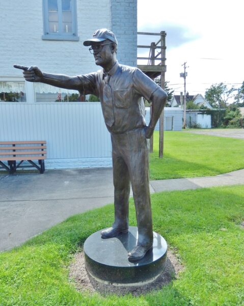 WAYNE WOODROW “WOODY” HAYS WAR MEMORIAL STATUE
