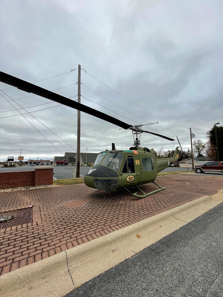 U.S. ARMY UH-1C GUNSHIP WAR MEMORIAL