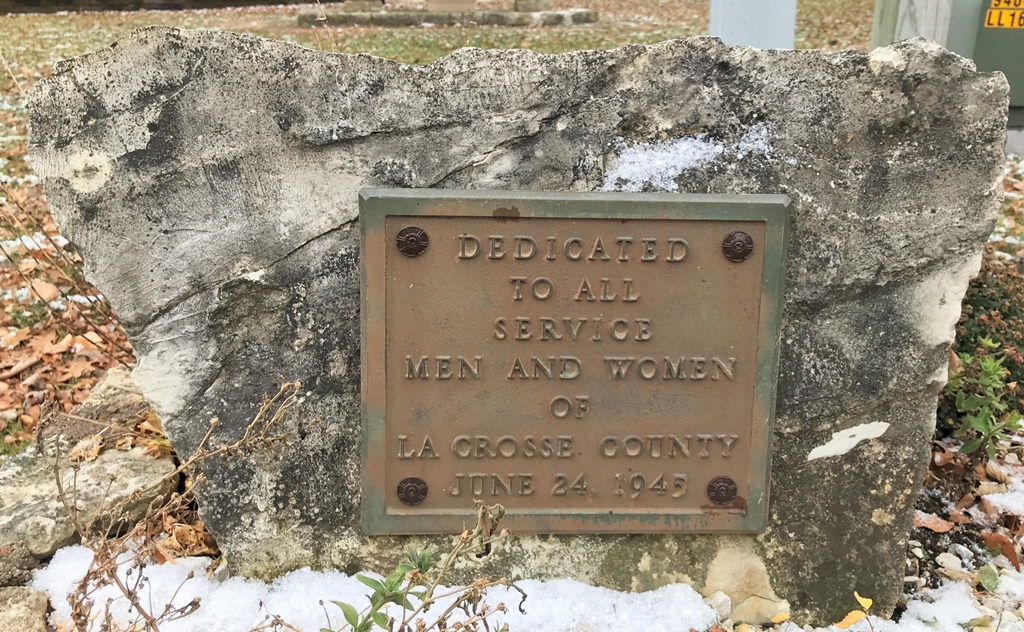 LA CROSSE COUNTY VETERANS MEMORIAL PLAQUE