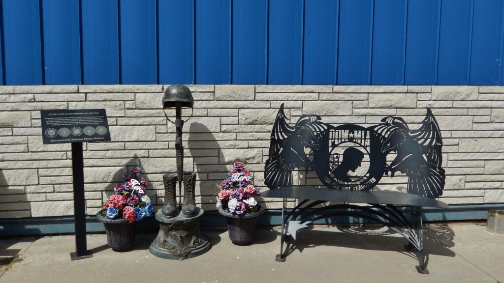 TO ALL OUR FALLEN HEROES, THANK YOU WAR MEMORIAL