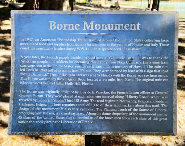 BORNE MONUMENT PLAQUE A