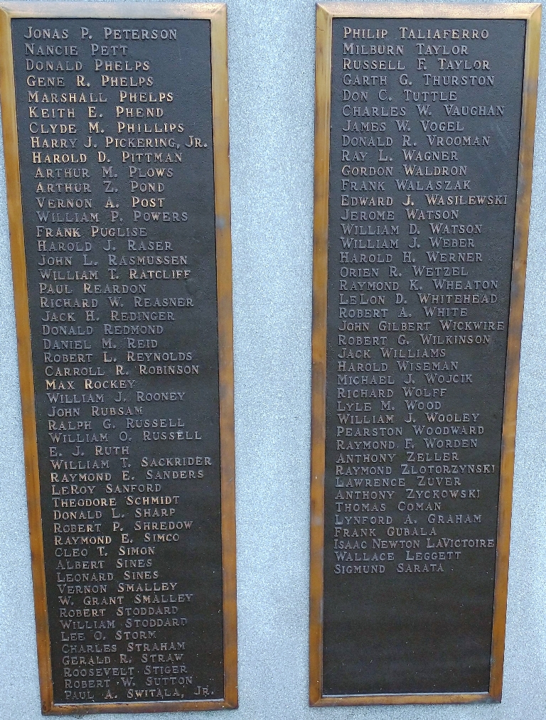 JACKSON COUNTY WORLD WAR II VETERANS MEMORIAL PLAQUES E & F