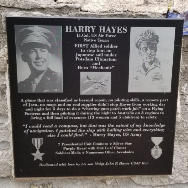 HARRY HAYS WAR MEMORIAL PLAQUE