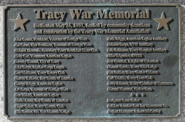 TRACY COMMUNITY WAR VETERANS MEMORIAL PLAQUE