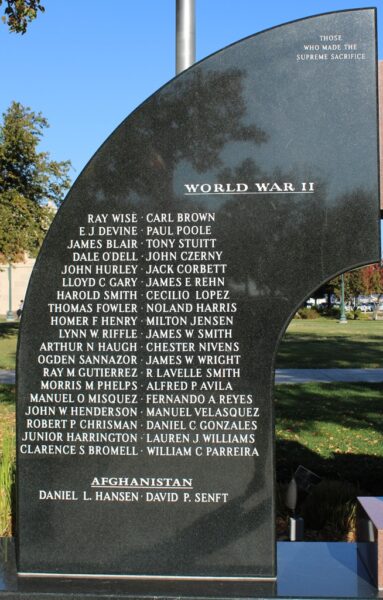 TRACY COMMUNITY WAR VETERANS MEMORIAL LEFT STONE
