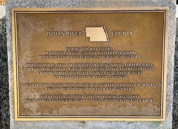 INDIAN RIVER COUNTY FLORIDA WORLD WAR II MEMORIAL PLAQUE