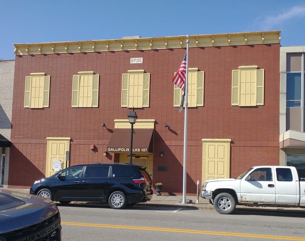 ORDER OF ELKS VETERANS MEMORIAL FLAGPOLE