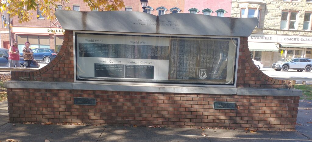 DEDICATED TO ALL VETERANS FROM THE RUSSELL FAMILY MEMORIAL BACK