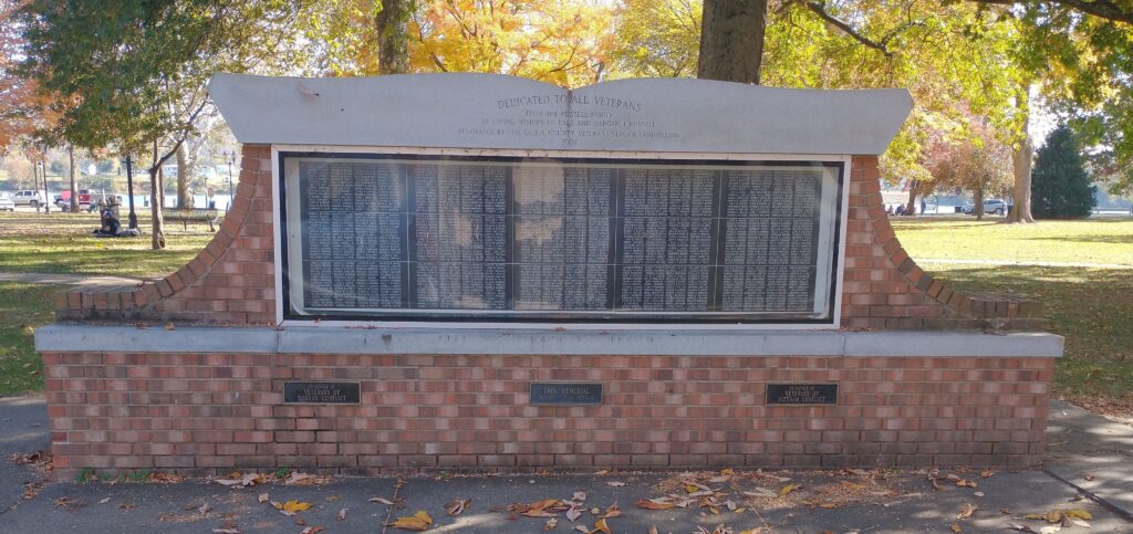 DEDICATED TO ALL VETERANS FROM THE RUSSELL FAMILY MEMORIAL FRONT