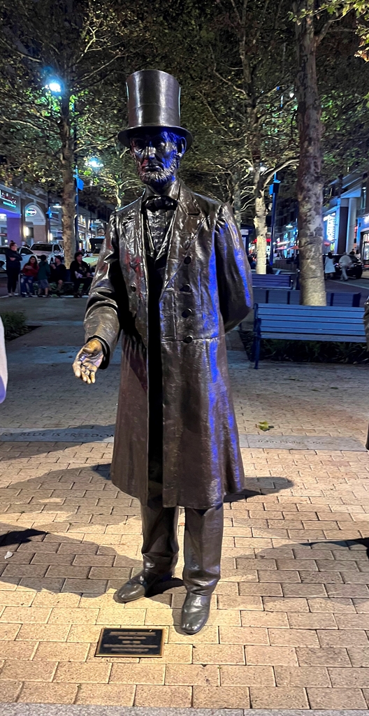 AMERICAN WAY VISIONARY ABRAHAM LINCOLN MEMORIAL STATUE