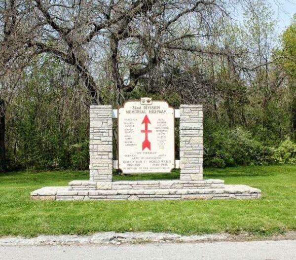 32ND DIVISION MEMORIAL HIGHWAY