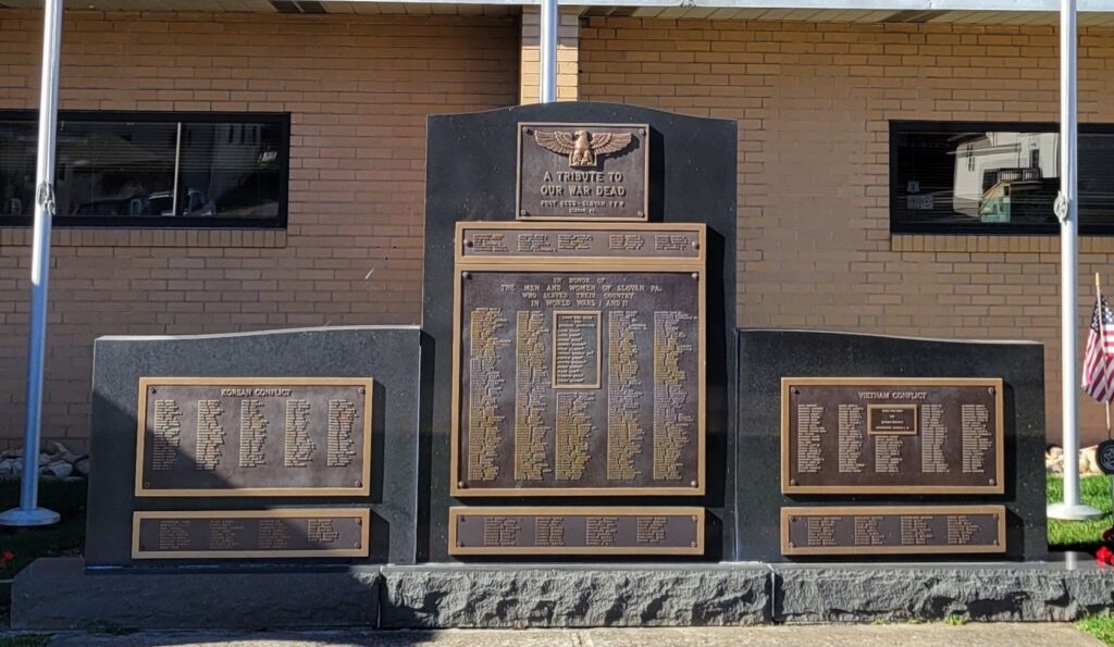 SLOVAN VFW POST 6553 WAR DEAD MEMORIAL CLOSE-UP