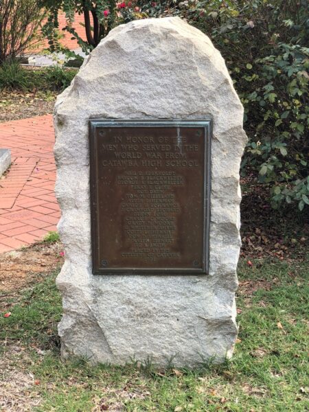 CATAWBA HIGH SCHOOL WORLD WAR MEMORIAL