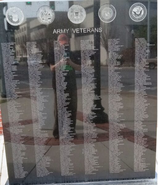LAUREL COUNTY VETERANS MONUMENT STONE C
